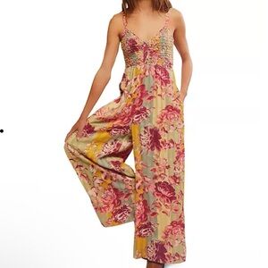 Free People Melrose Printed Wide Leg Jumpsuit.  Sz m nwt so hard to find!!